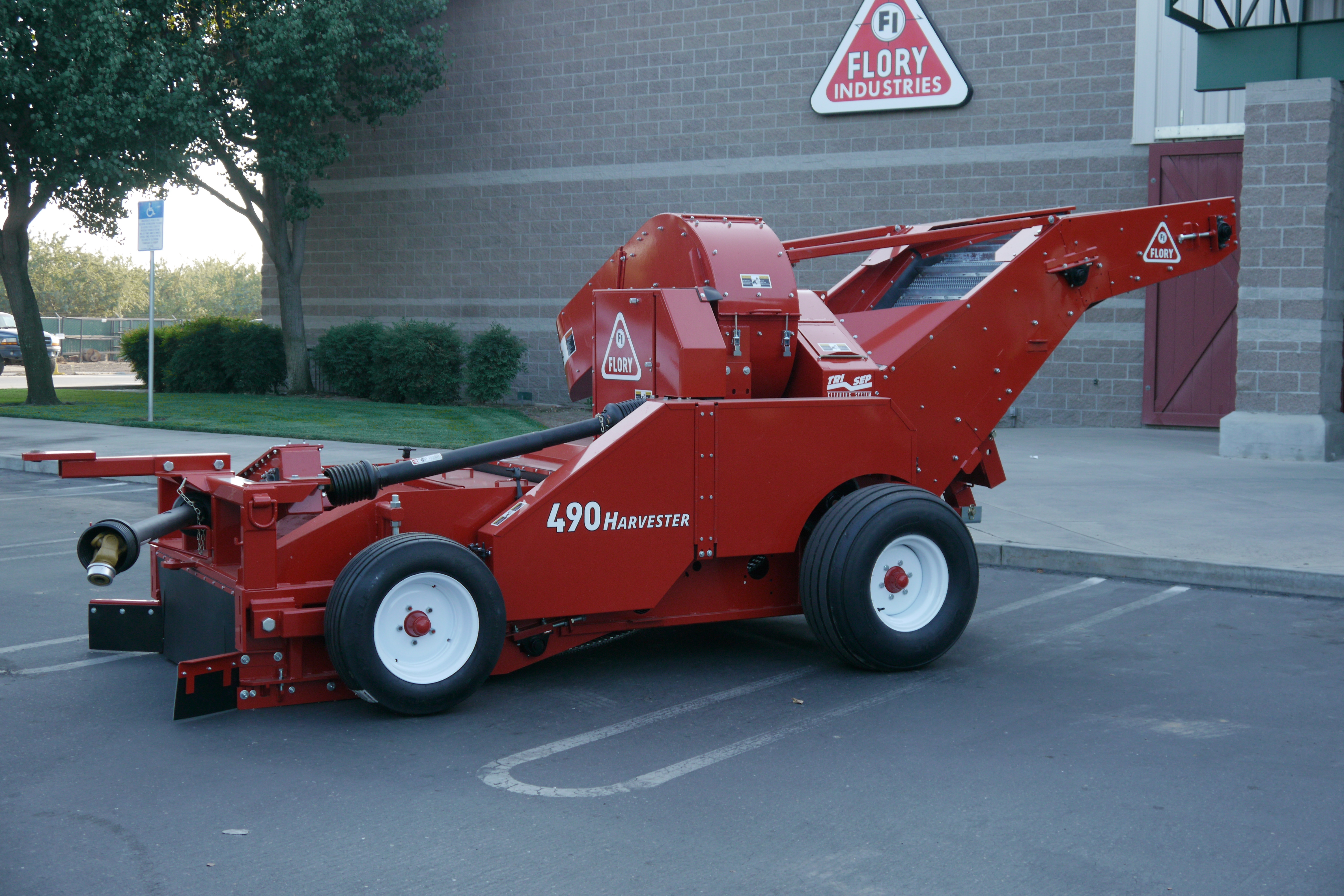 490 Harvester 4